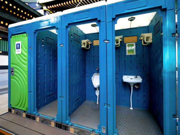 Best Porta potty rental near me  in Pinecrest, FL
